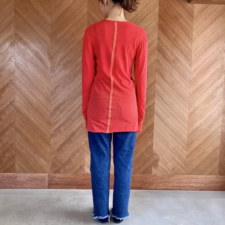 ユニセックス長袖Tシャツ　朱色