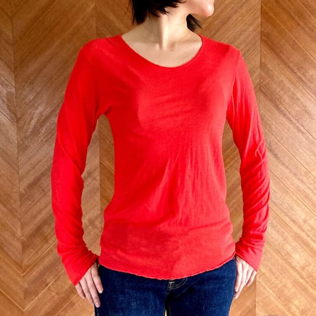 ケイト長袖Tシャツ　朱色
