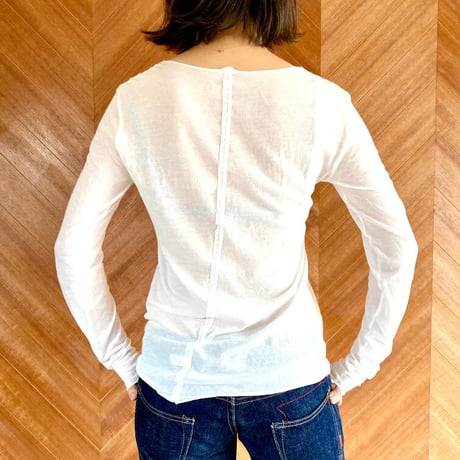 ケイト長袖Tシャツ　ホワイト