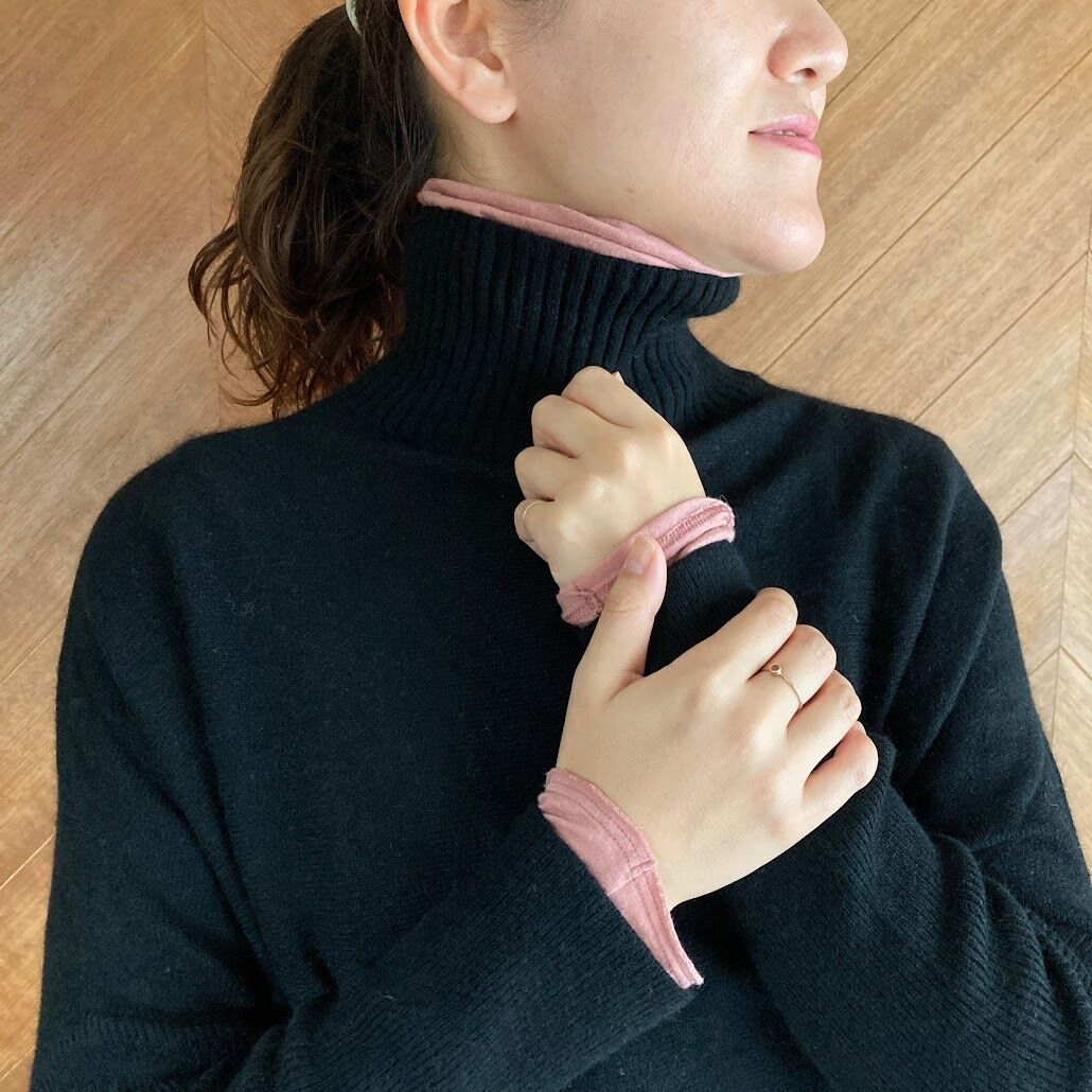 【LITMUS】(値下げ)リブタートルネック / ピンク ✖︎ グレー LITMUS】(値下げ)リブタートルネック / ピンク ✖︎ グレー