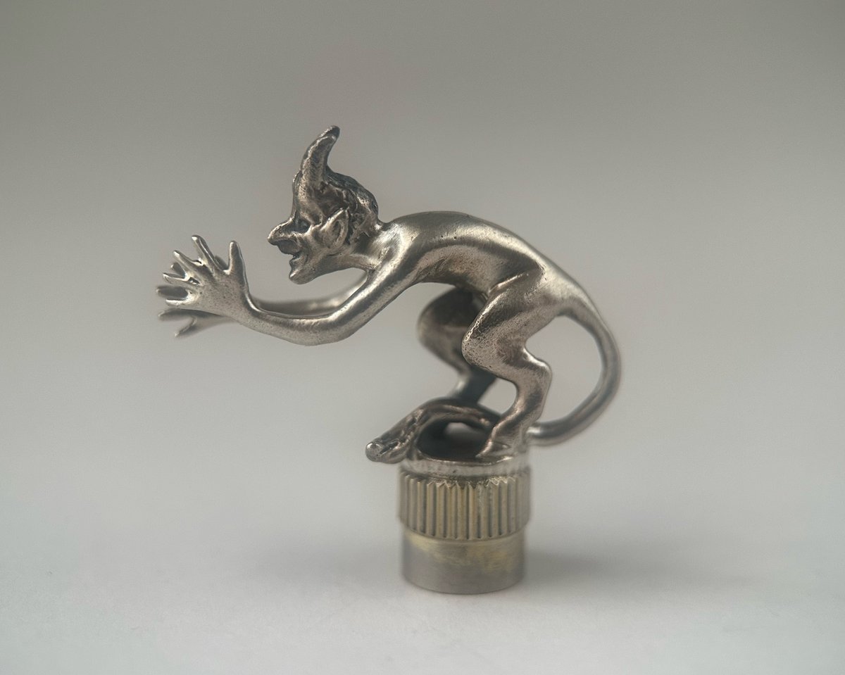 キャビル　CAVIL　ソフビ　11cm　未開封 ◇シルバー◇デビル バルブキャップ | progressive art jewelry