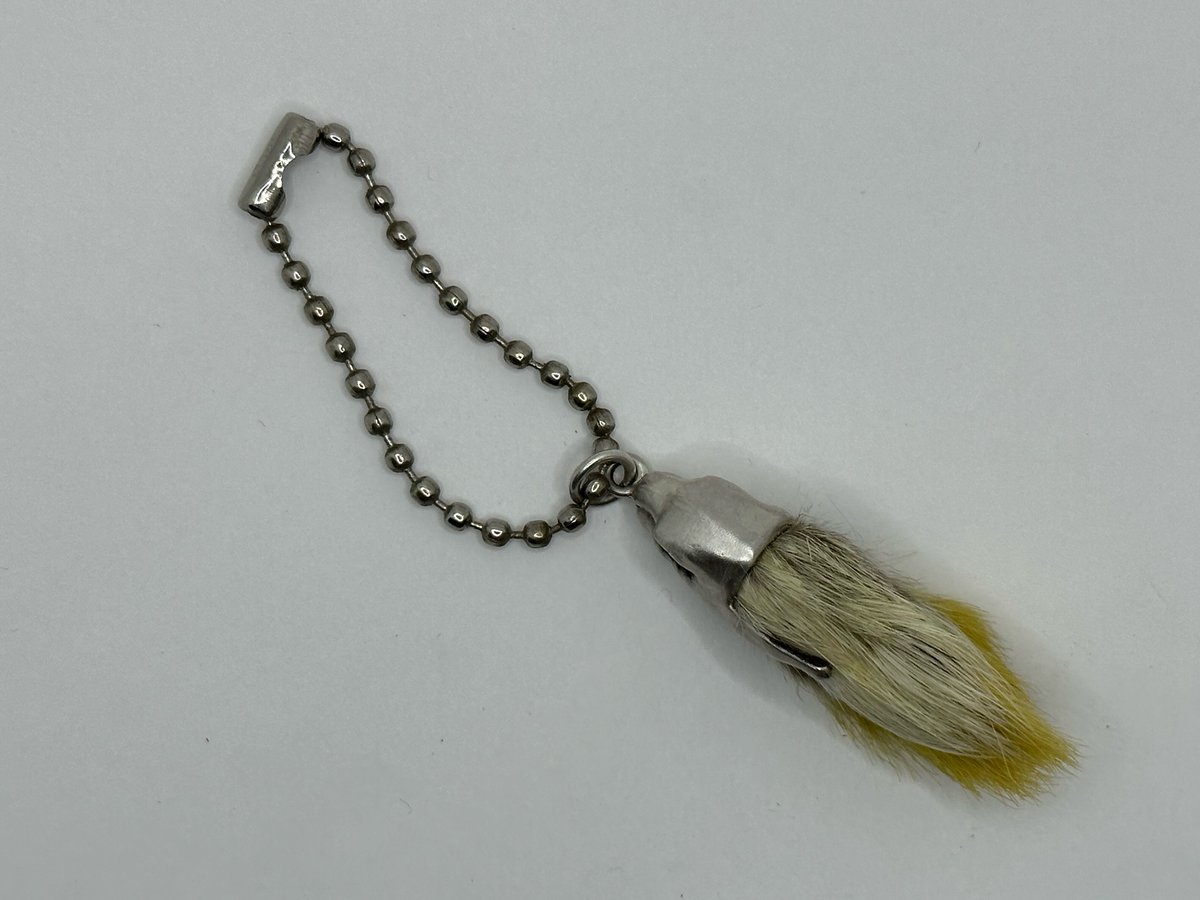 ◇シルバー◇ラビットフット キーホルダー◇ミックスイエロー 