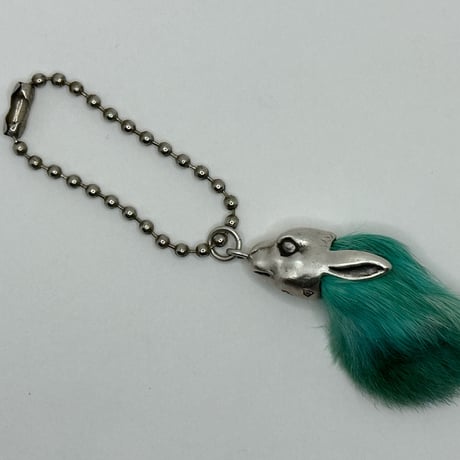 ◆シルバー◆ラビットフット キーホルダー◆グリーン