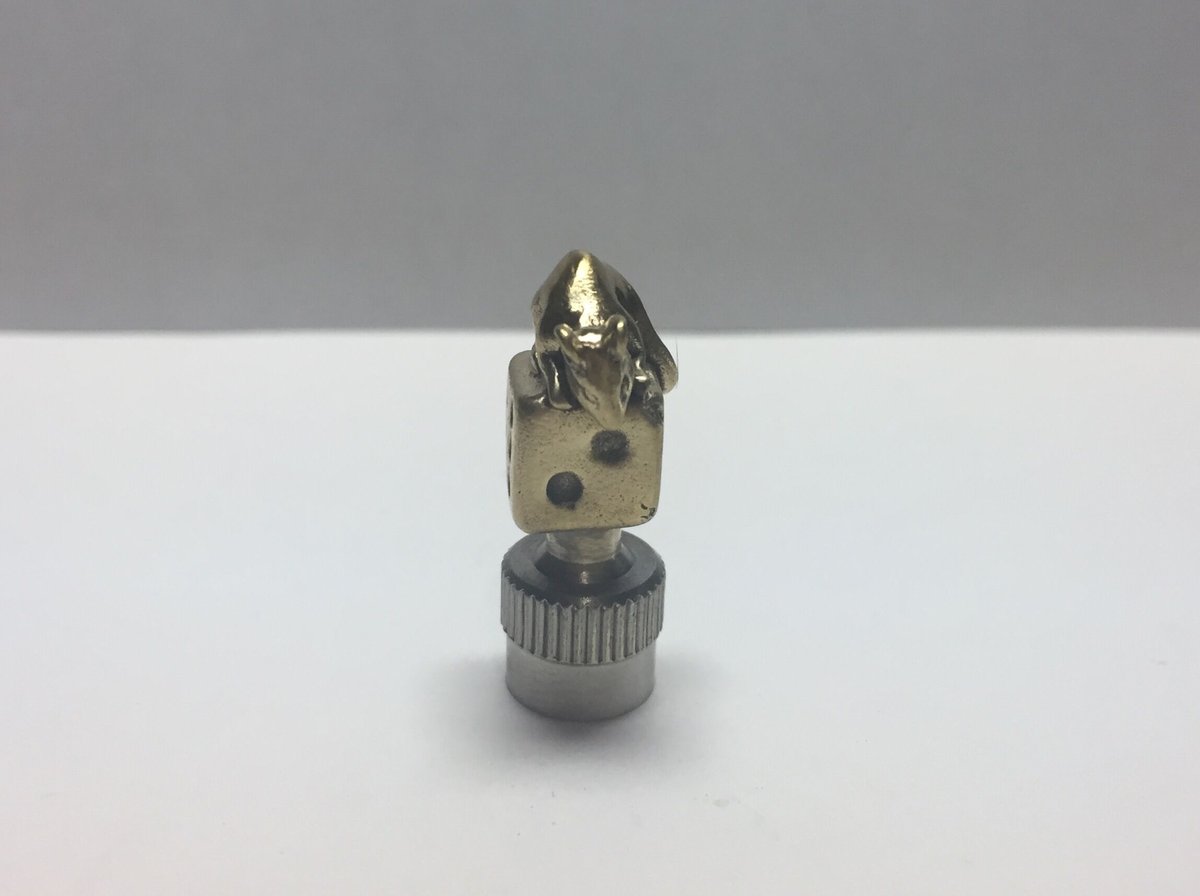 真鍮　ネズミビーズ　2個　デビル バルブキャップ 真鍮 ネズミビーズ 2個 デビル バルブキャップ ◇シルバー