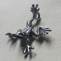 ◆シルバー  ◆カエル ペンダント
