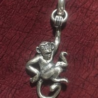 ◆シルバー◆モンキーペンダント（バチカン付き）