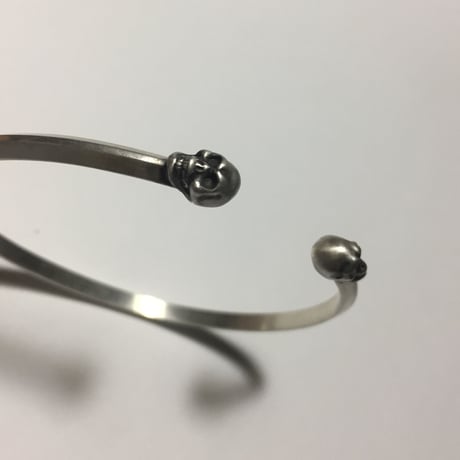 トライアングルスカルバングルM