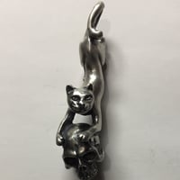 ◆シルバー◆猫と顎無し髑髏 のペンダント