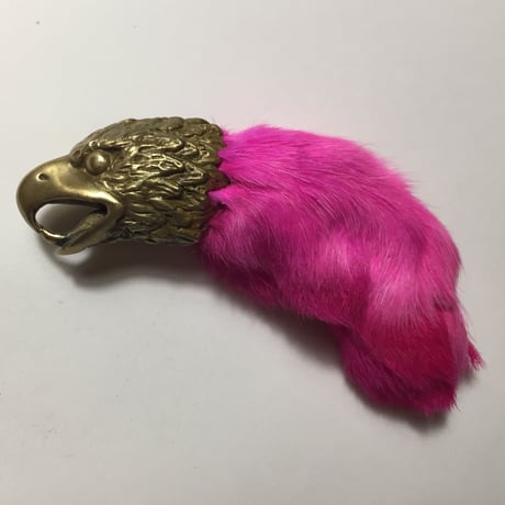 ◇真鍮◇イーグルヘッド ラビットフット キーホルダー ◇ピンク