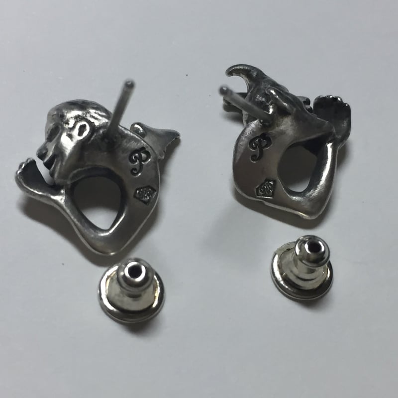耳元で囁く悪魔と天使のピアス | progressive art jewelry 耳元で囁く悪魔と天使のピアス | progressive art jewelry