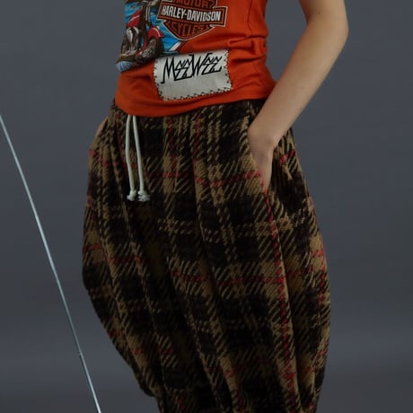 Pumpkin pants