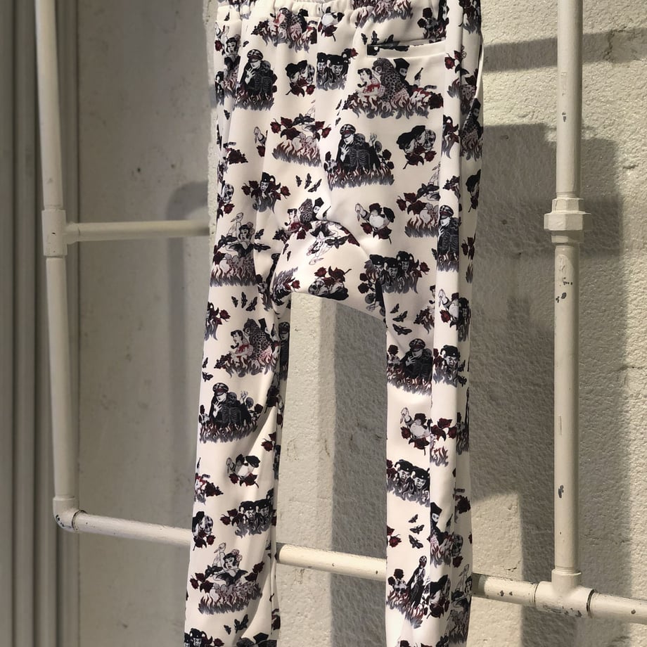 5d27b51b66d86c3698f296a6