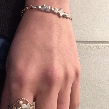 ◇ 1709B