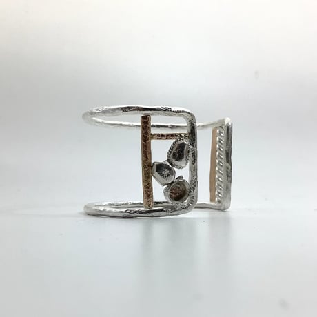 ◇ 2827B