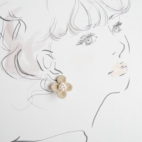 Chunky style/お花イヤーアクセサリー【gold】