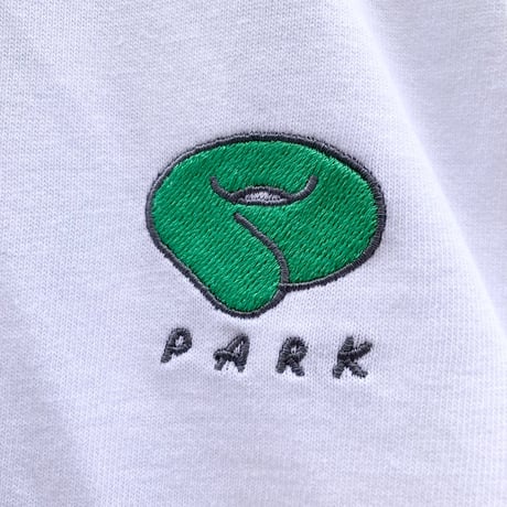 PARKロゴ刺繍Tシャツ（PARK Logo Embroidery T-shirt）