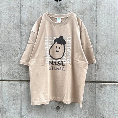 NASU&BARAN BIGTシャツ サンドベージュ（Eggplant and Baran Big T-shirt Sand Beige）