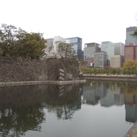 桔梗濠　坂下門付近より