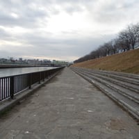 新河岸川縁　新荒川大橋際