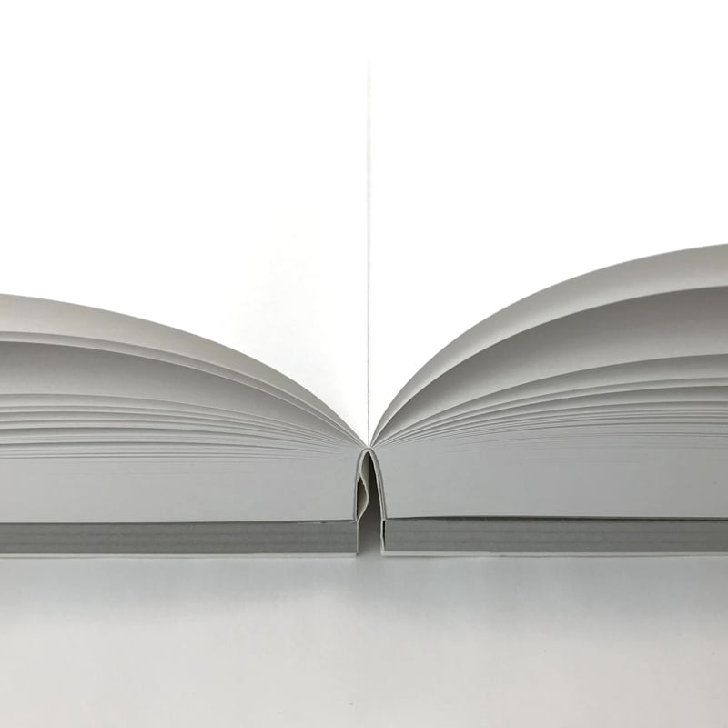 完全受注生産 】 『 魔導書 月読時計2 - ポーラライト箔使用 - 』 1冊