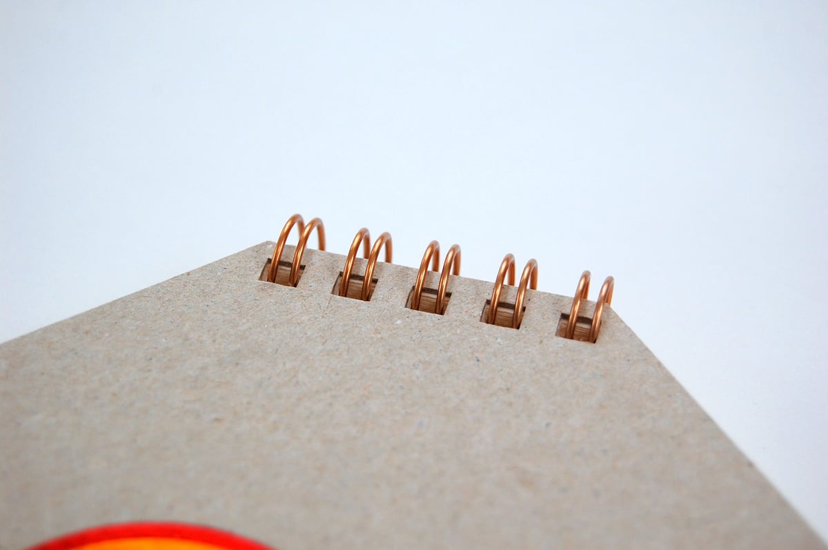 箔押し7色押し 『 虹 』 正方形ななめリングノート | コスモテック