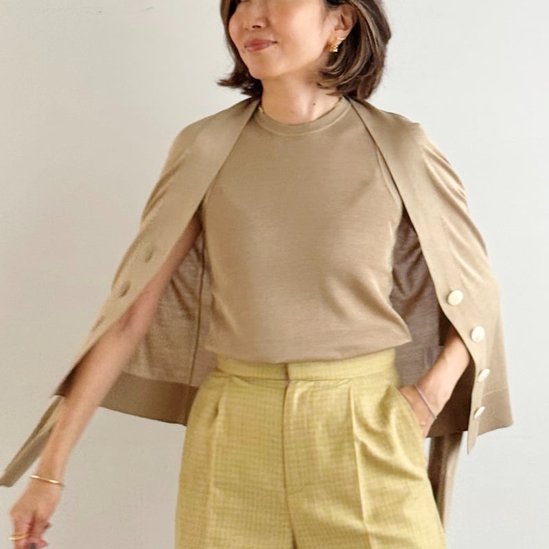 新品タグ付✨ベイジ カーディガン シルク フォックス ベージュ 4/XL 41960 Everyday Cardigan – FOXEY 公式オンラインブティック