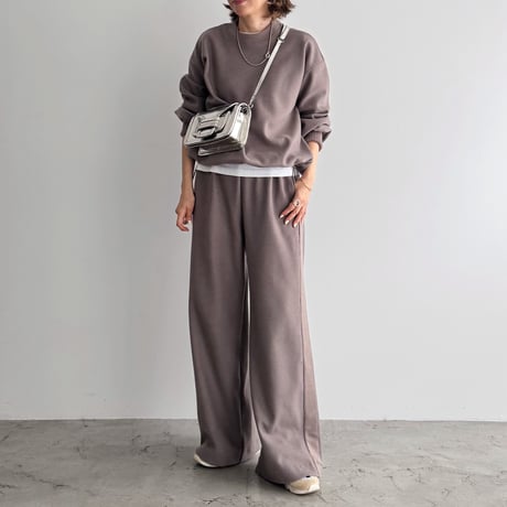 リブパンツ