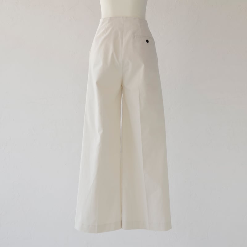 avec deuxclefs ブラウス　白 アヴェクデュクレ avec deuxclefs ブラウス - メルカリ