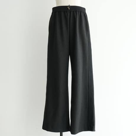 リブパンツ