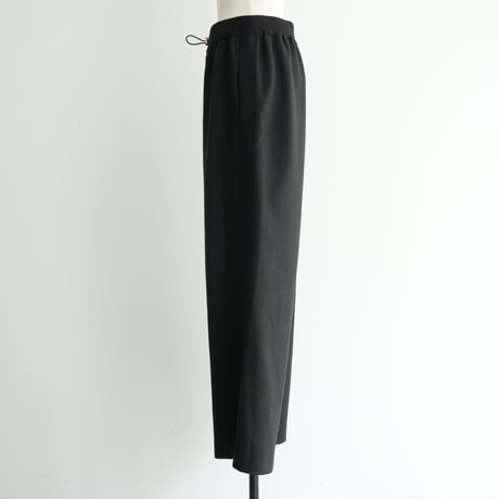 リブパンツ