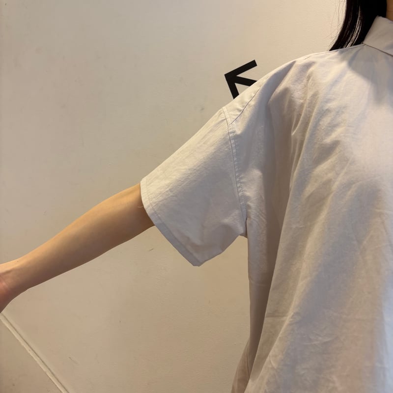 HUIS. オーガニックコットン丸襟半袖ブラウス | OUI FOYER オンライン 