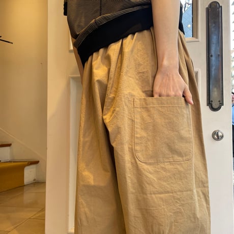 HUIS.　ボイルウェザークロスバルーンパンツ【ユニセックス】