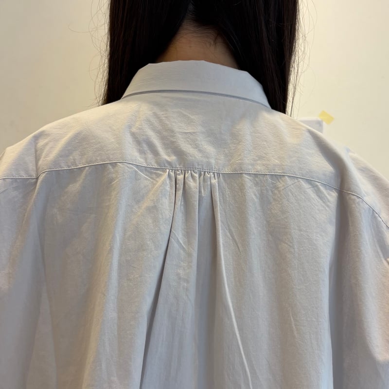 HUIS. オーガニックコットン丸襟半袖ブラウス | OUI FOYER オンライン 