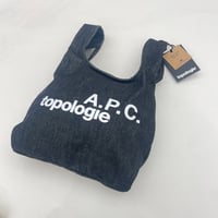 A.P.C.×topologie MINI KONBINI | OUI FOYER オンライン