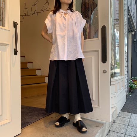 De bon coer フレンチリネンギャザーブラウス