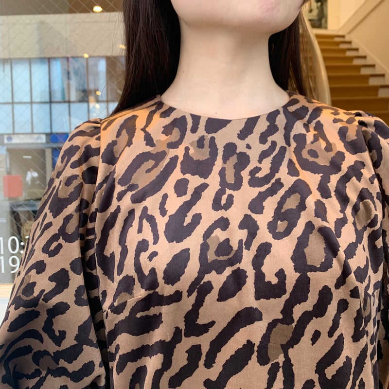 A.P.C. VELOURS IMPRIME LEOPARDワンピース | OUI FOYER
