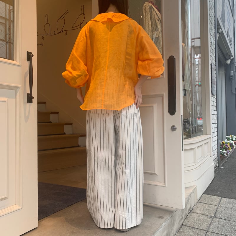 De bon coer シアーフリルブラウス | OUI FOYER オンラインショップ