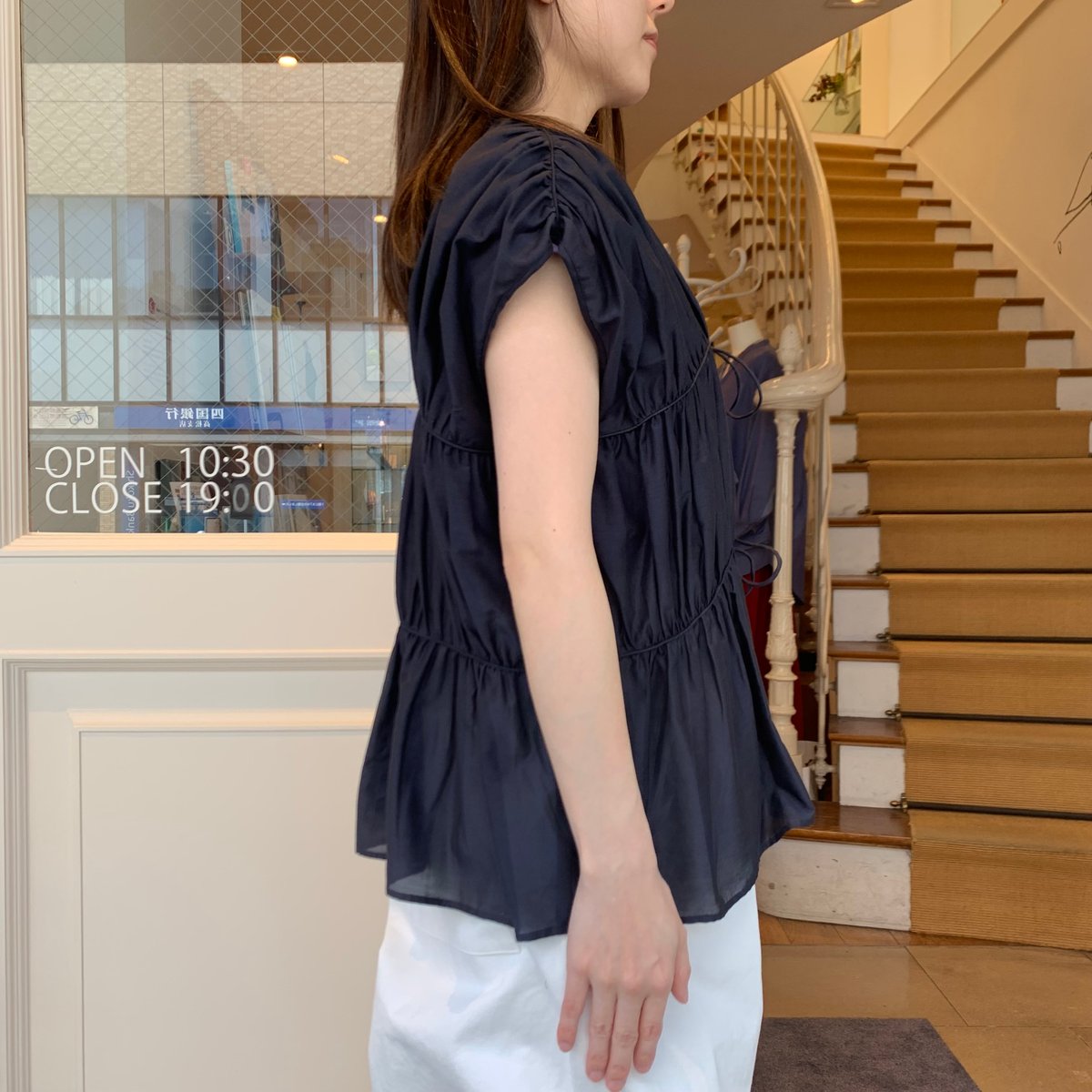 U PHORICA コットンシルクローンギャザーブラウス | OUI FOYER