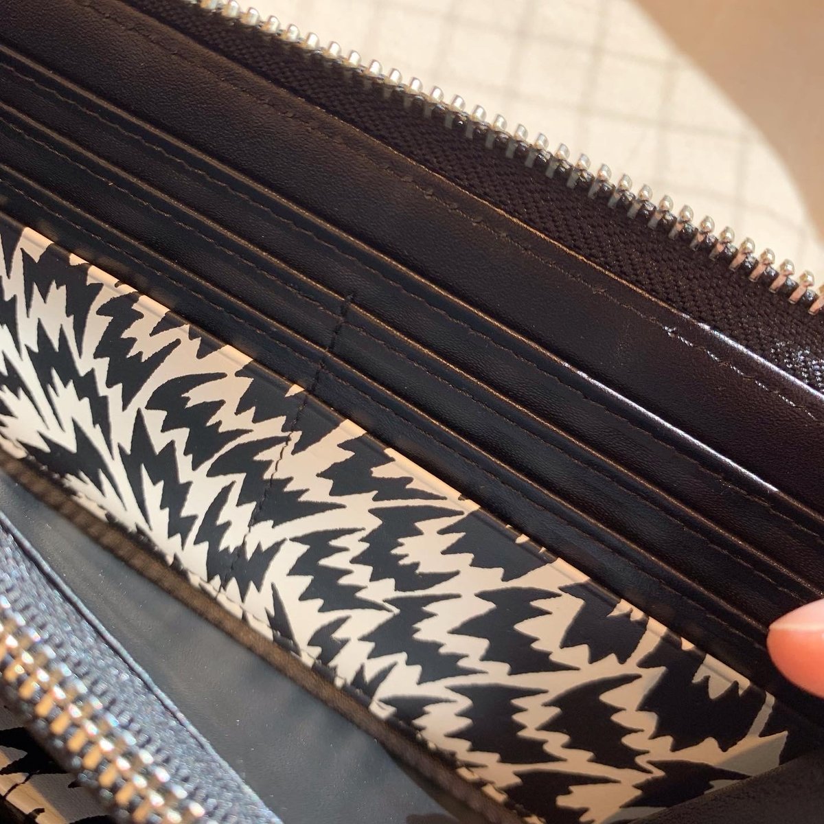 ELEY KISHIMOTOフラッシュロングウォレット | OUI FOYER ELEY KISHIMOTOフラッシュロングウォレット | OUI FOYER