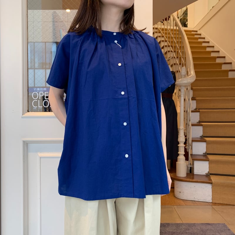 huis.遠州織物　コットンリネンフレンチスリーブギャザーブラウス コットンリネンフレンチスリーブギャザーブラウス U115を