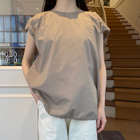Manna ヘムラインドローコードブラウス