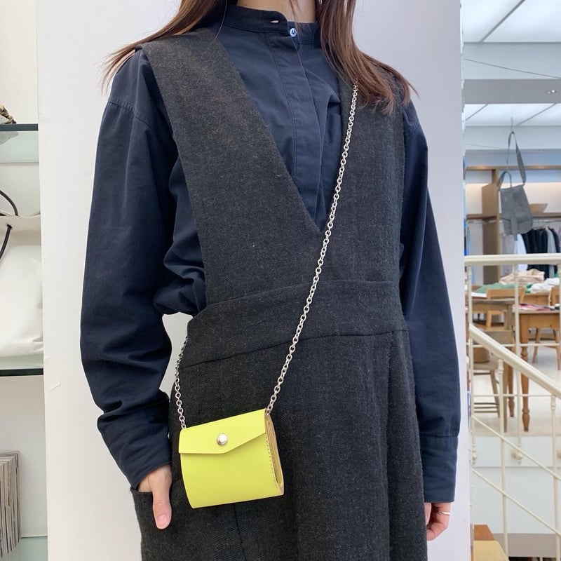 MASTER&Co. ネオンレザーミニウォレット チェーン付き | OUI