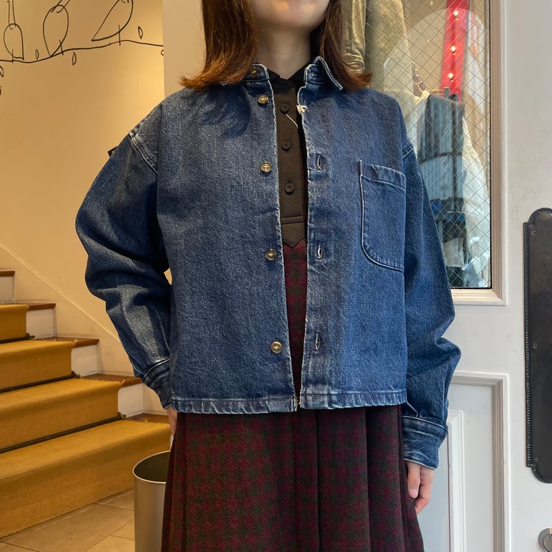 刺繍入り プルオーバーシャツ A.P.C. SAMANTHA 刺繍入りオーバーシャツ | OUI FOYER オンラインショップ