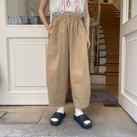 banmariバルーンパンツ　コットンツイル　ライトベージュ banmariバルーンパンツ コットンツイル ライトベージュ コットン