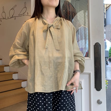 De bon coer シアーリネンボウタイブラウス