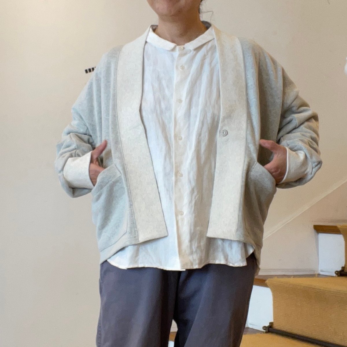 美品 HUIS. in house スウェット カーディガン 黒 huis 美品 HUIS. in house スウェット カーディガン 黒 huis