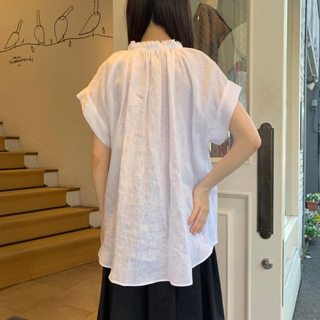 De bon coer フレンチリネンギャザーブラウス