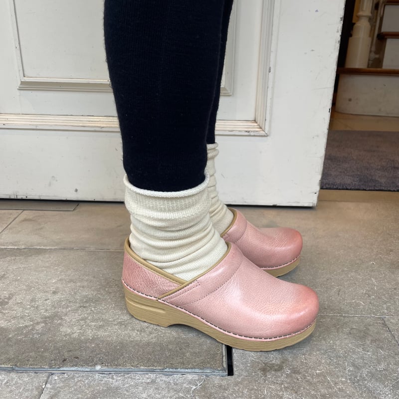 dansko プロフェッショナルミルドバーニッシュピンク | OUI FOYER