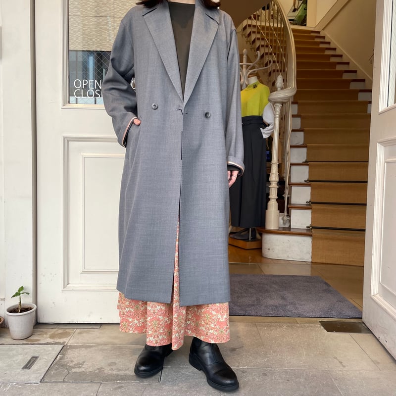 Manna ウール混ギャバストレートコート | OUI FOYER オンライン