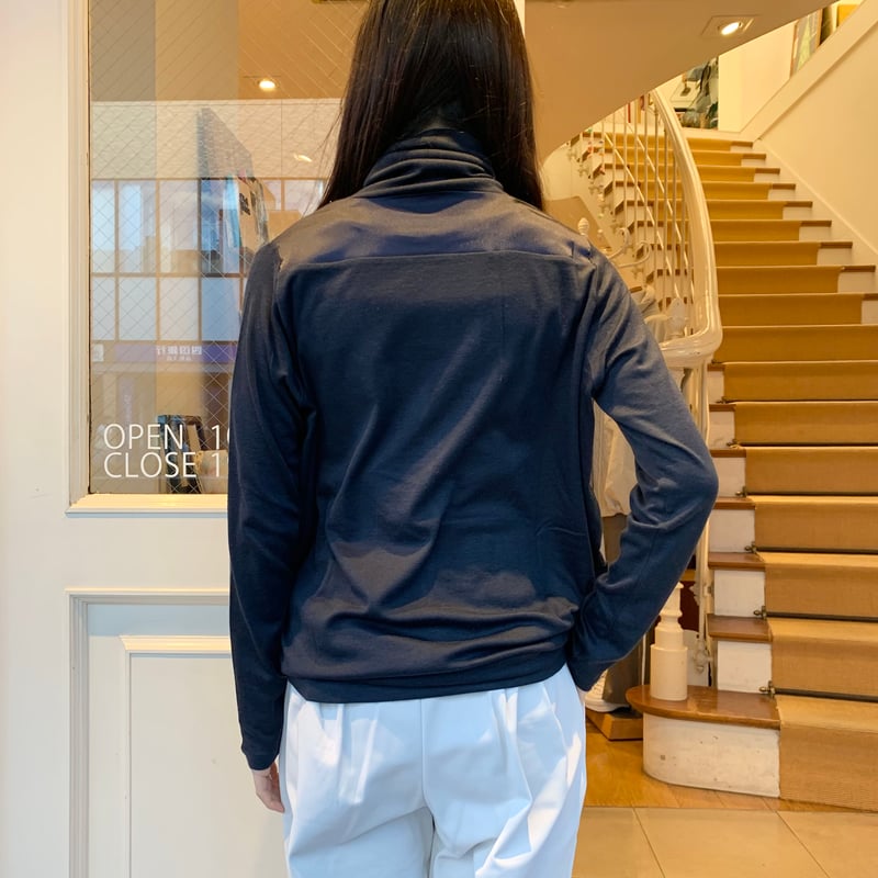 De bon coer コクーンタートルネックカットソー | OUI FOYER  